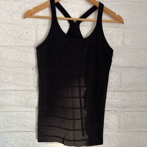 Lululemon ebb to street tank charcoal grayb EUC